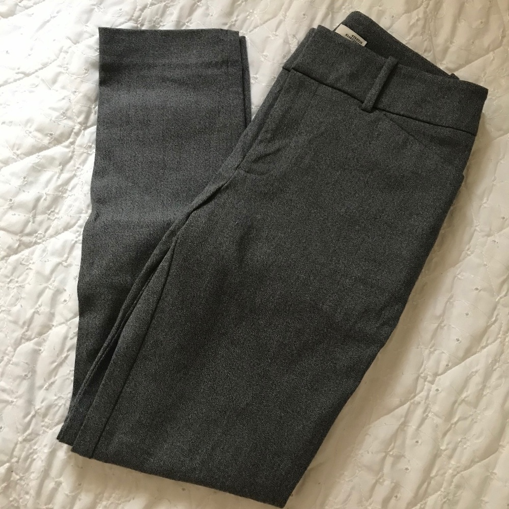 Women's heather grey ankle pants